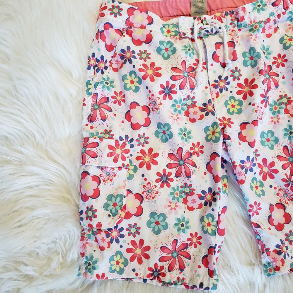 Girl's REI Floral Bermuda Board Shorts - Picture 2 of 7